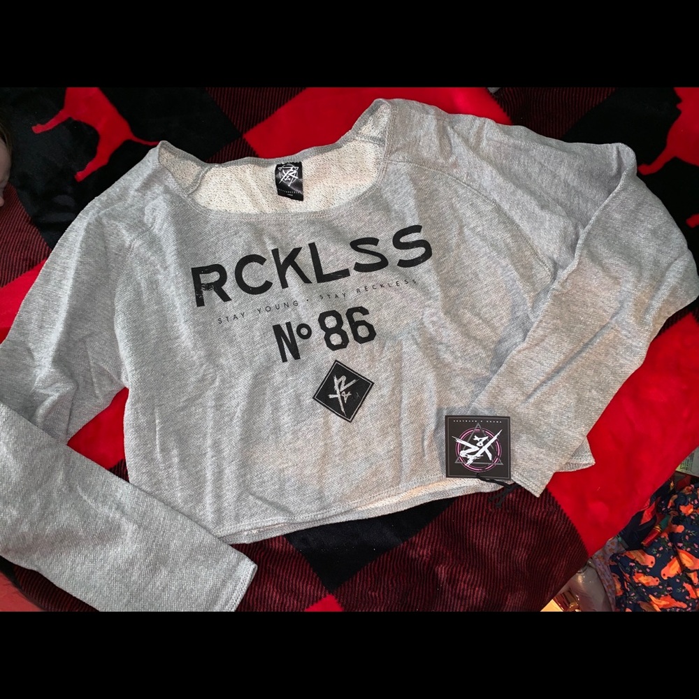 NWT large young & reckless cropped sweatshirt
